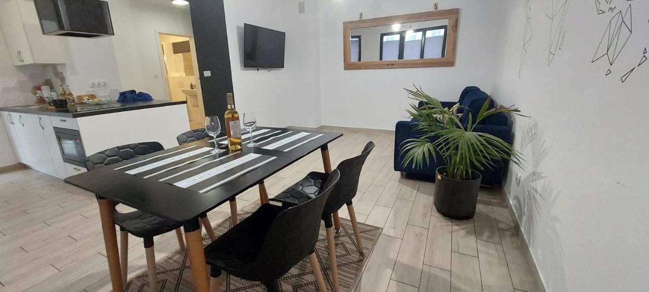 Bedroom Apartments Boguslawa ชเตชชิน ภายนอก รูปภาพ