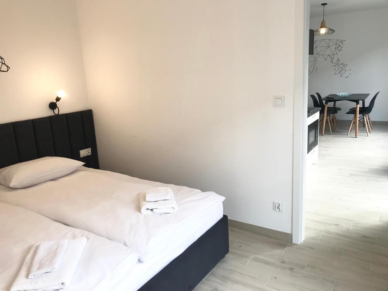 Bedroom Apartments Boguslawa ชเตชชิน ภายนอก รูปภาพ